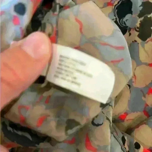 GAP maternity blouse size small - Picture 6 of 8